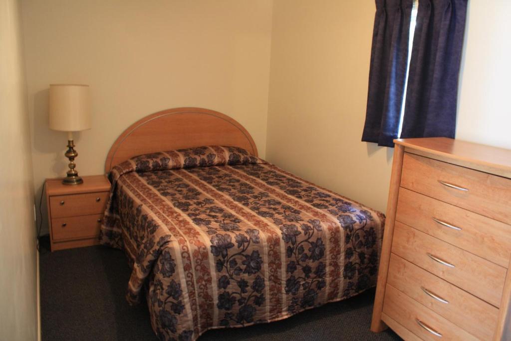Sunny Beach Motel Penticton Room photo