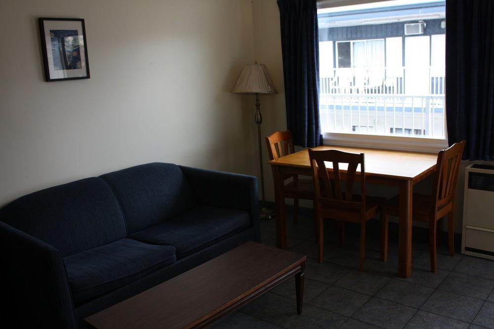 Sunny Beach Motel Penticton Exterior photo